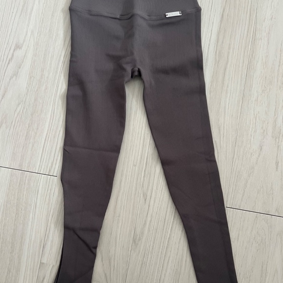 Bombshell Sportswear XS leggings - Picture 3 of 4